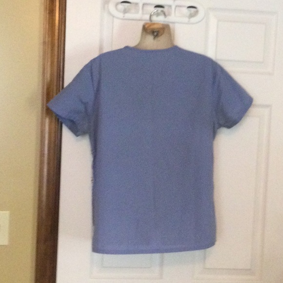 Cherokee Studio Scrub Top - Picture 4 of 6